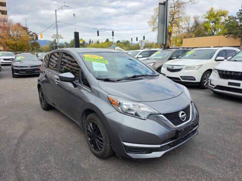 Nissan Versa Note SV CVT 2018