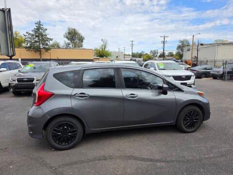 Nissan Versa Note SV CVT 2018