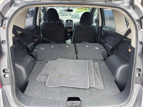 Nissan Versa Note SV CVT 2018