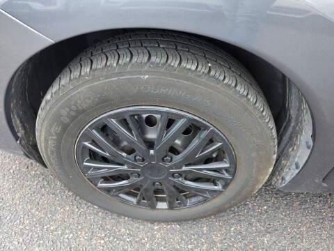 Nissan Versa Note SV CVT 2018