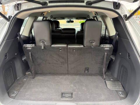 Nissan Pathfinder 4WD 4dr Platinum 2013