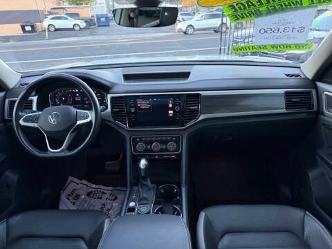 Volkswagen Atlas 2021.5 3.6L V6 SEL Premium 4MOTION 2021