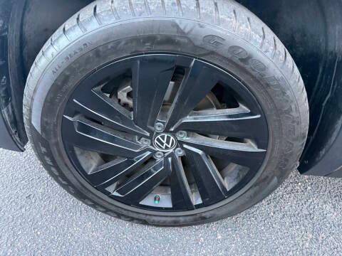 Volkswagen Atlas 2021.5 3.6L V6 SEL Premium 4MOTION 2021