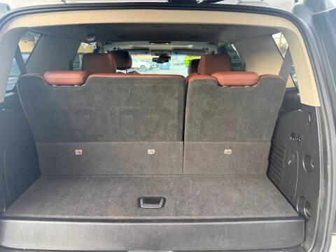 Cadillac Escalade 4WD 4dr Luxury Collection 2016
