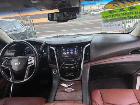 Cadillac Escalade 4WD 4dr Luxury Collection 2016