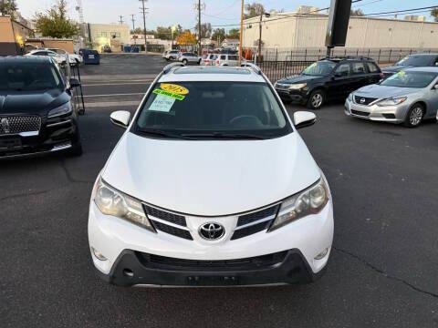 Toyota RAV4 AWD 4dr XLE (Natl) 2015