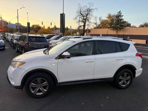 Toyota RAV4 AWD 4dr XLE (Natl) 2015