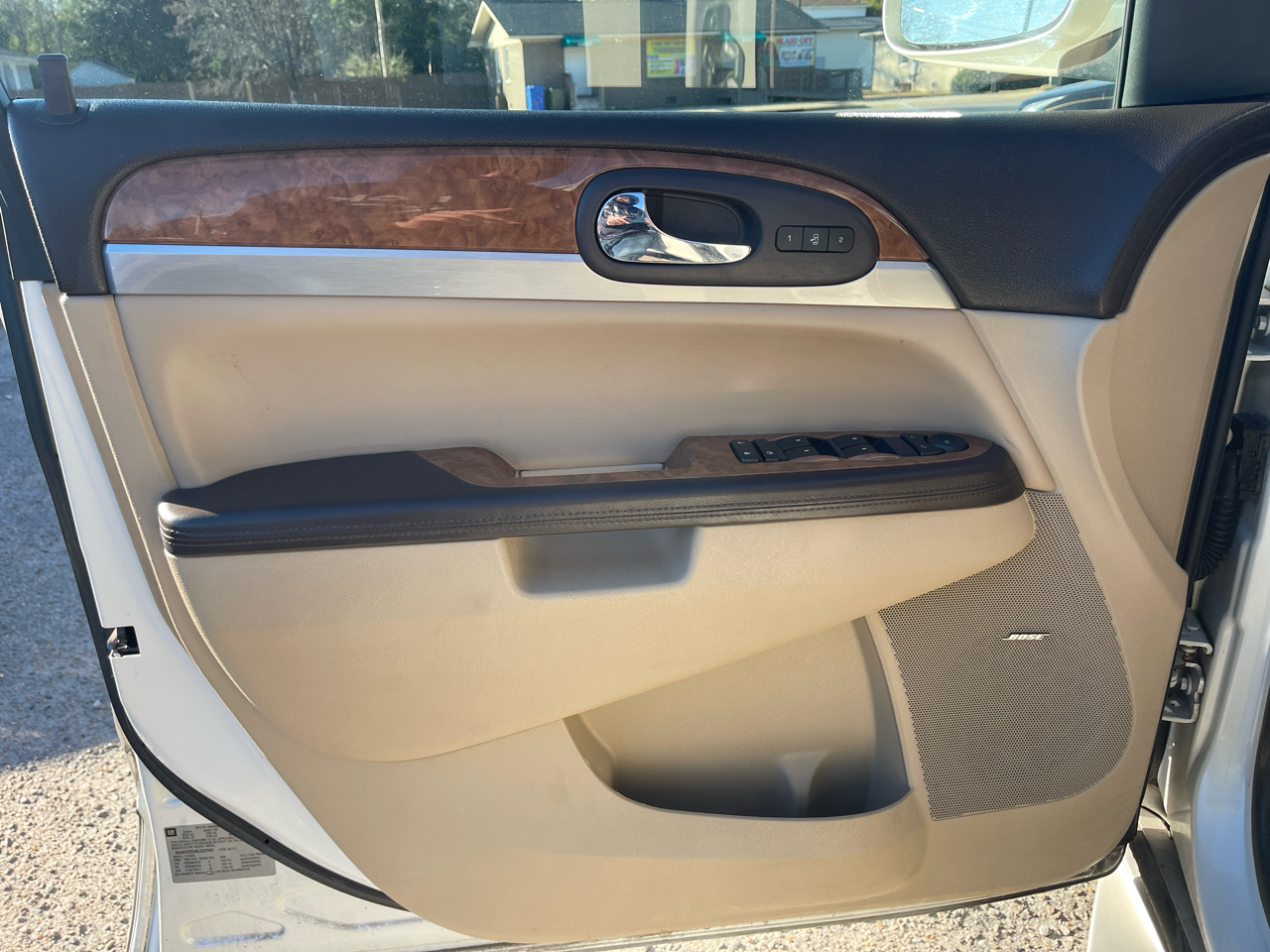 Buick Enclave Leather AWD 2012