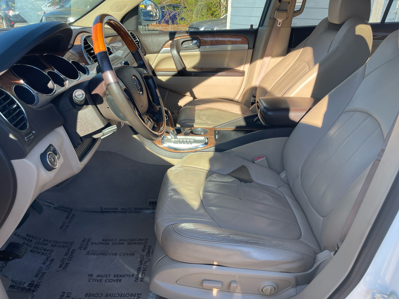 Buick Enclave Leather AWD 2012