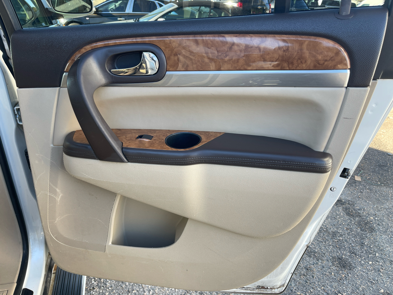 Buick Enclave Leather AWD 2012