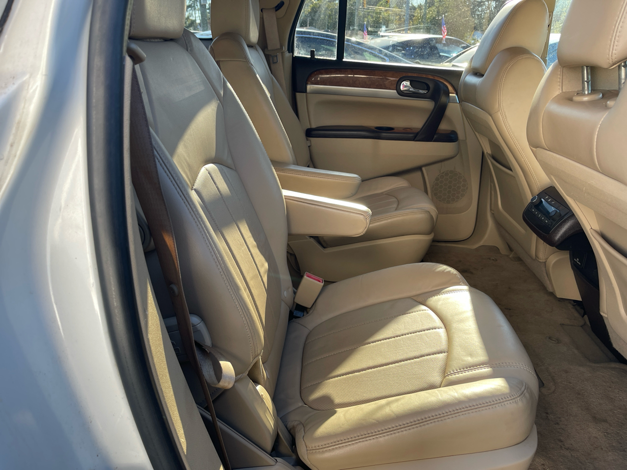 Buick Enclave Leather AWD 2012