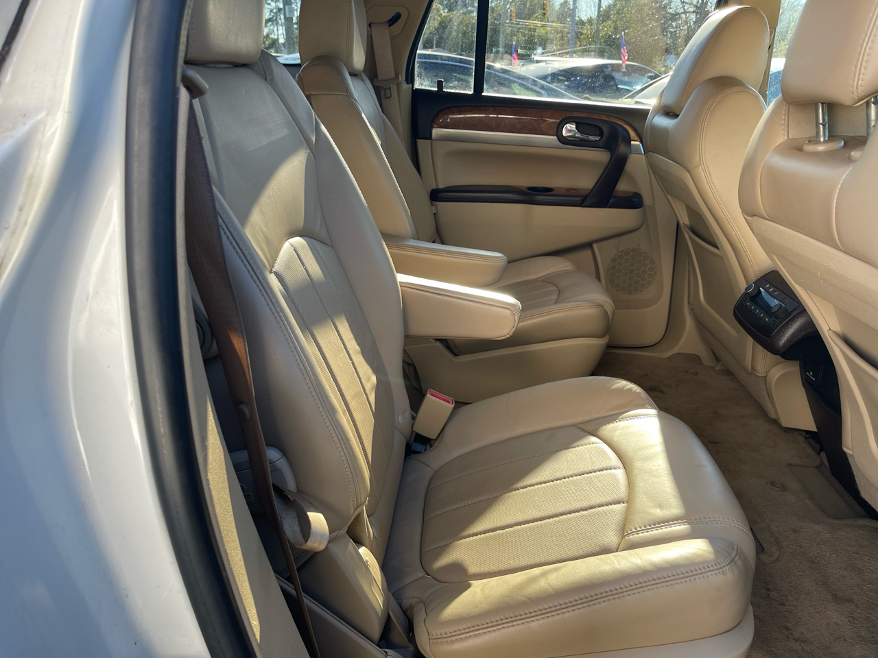 Buick Enclave Leather AWD 2012