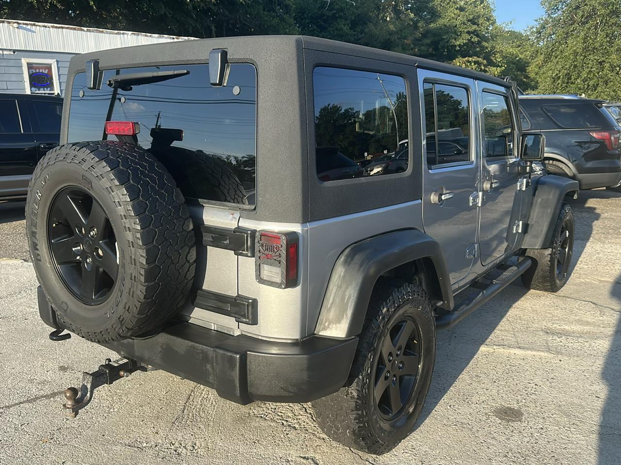 Jeep Wrangler Unlimited Sport 4WD 2014