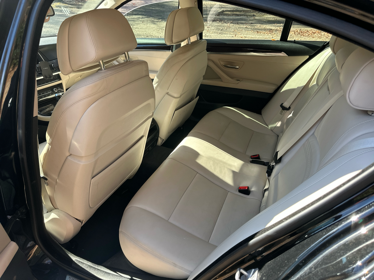 BMW 5-Series 535i 2015