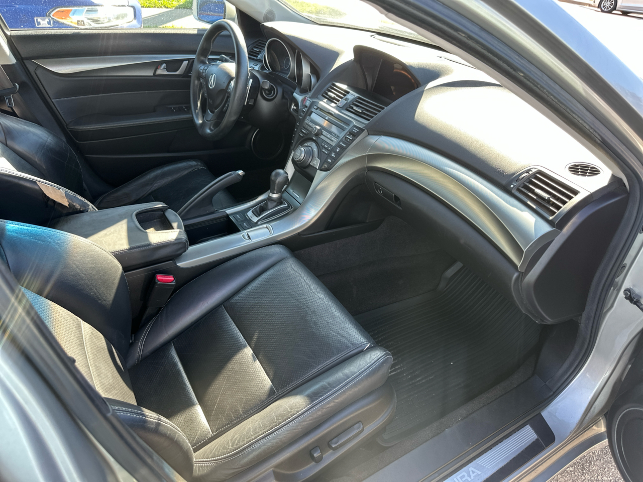 Acura TL 4dr Sdn Auto SH-AWD Tech 2009 Acura TL 4dr Sdn Auto SH-AWD Tech 2009