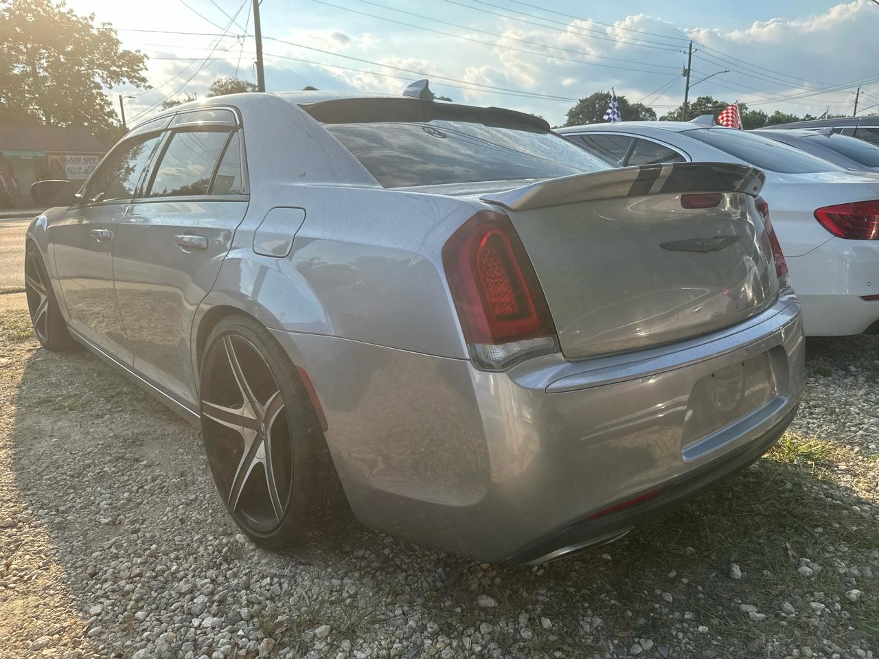 Chrysler 300 S V6 RWD 2016