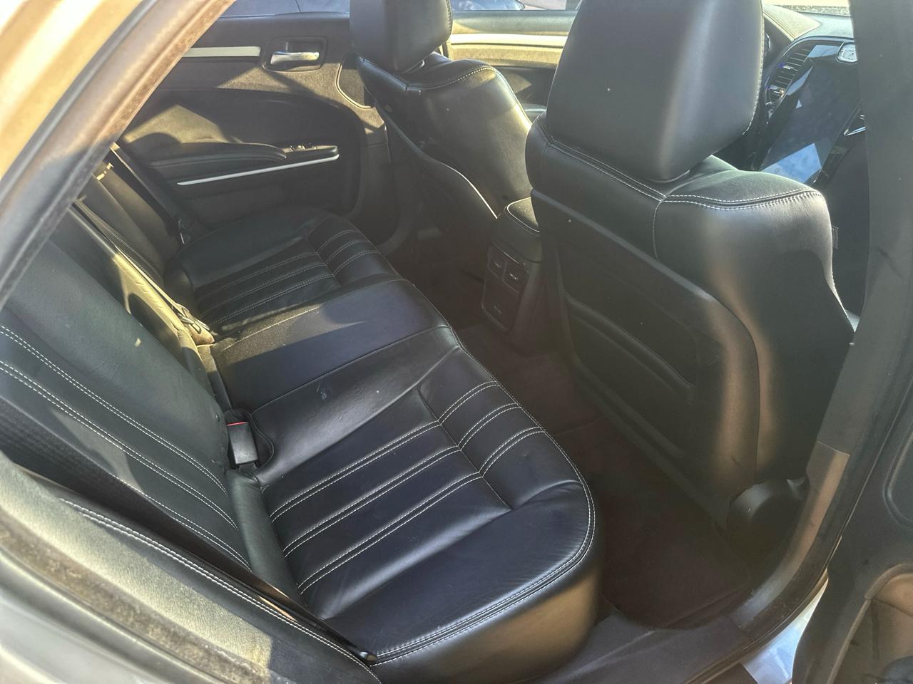 Chrysler 300 S V6 RWD 2016