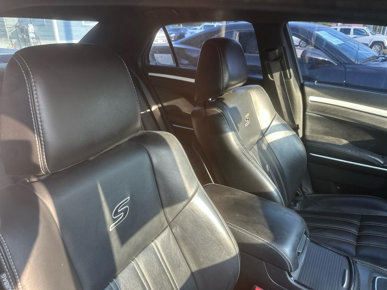Chrysler 300 S V6 RWD 2016