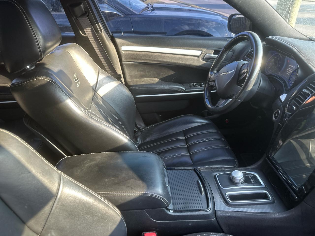 Chrysler 300 S V6 RWD 2016