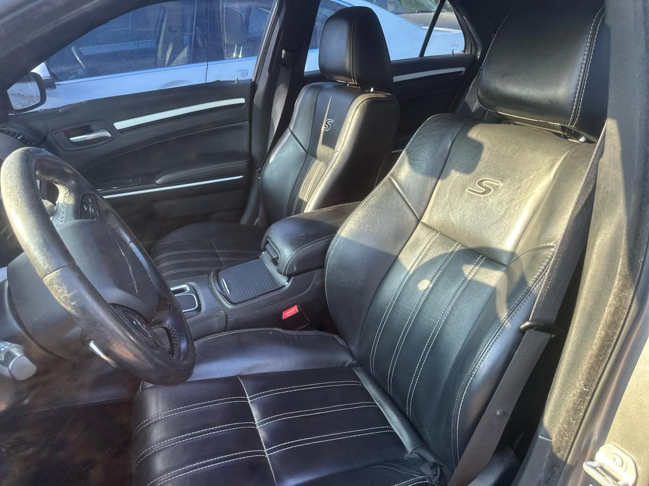 Chrysler 300 S V6 RWD 2016