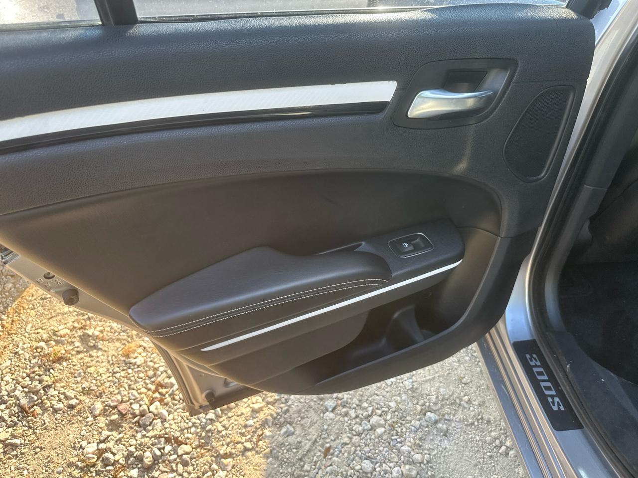 Chrysler 300 S V6 RWD 2016
