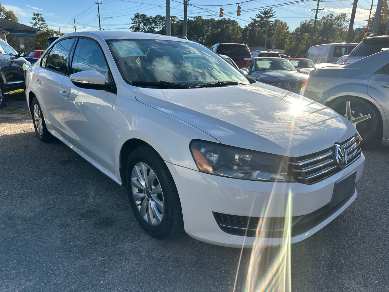 Volkswagen Passat 2.5L S W/Appearance 2012 Volkswagen Passat 2.5L S W/Appearance 2012