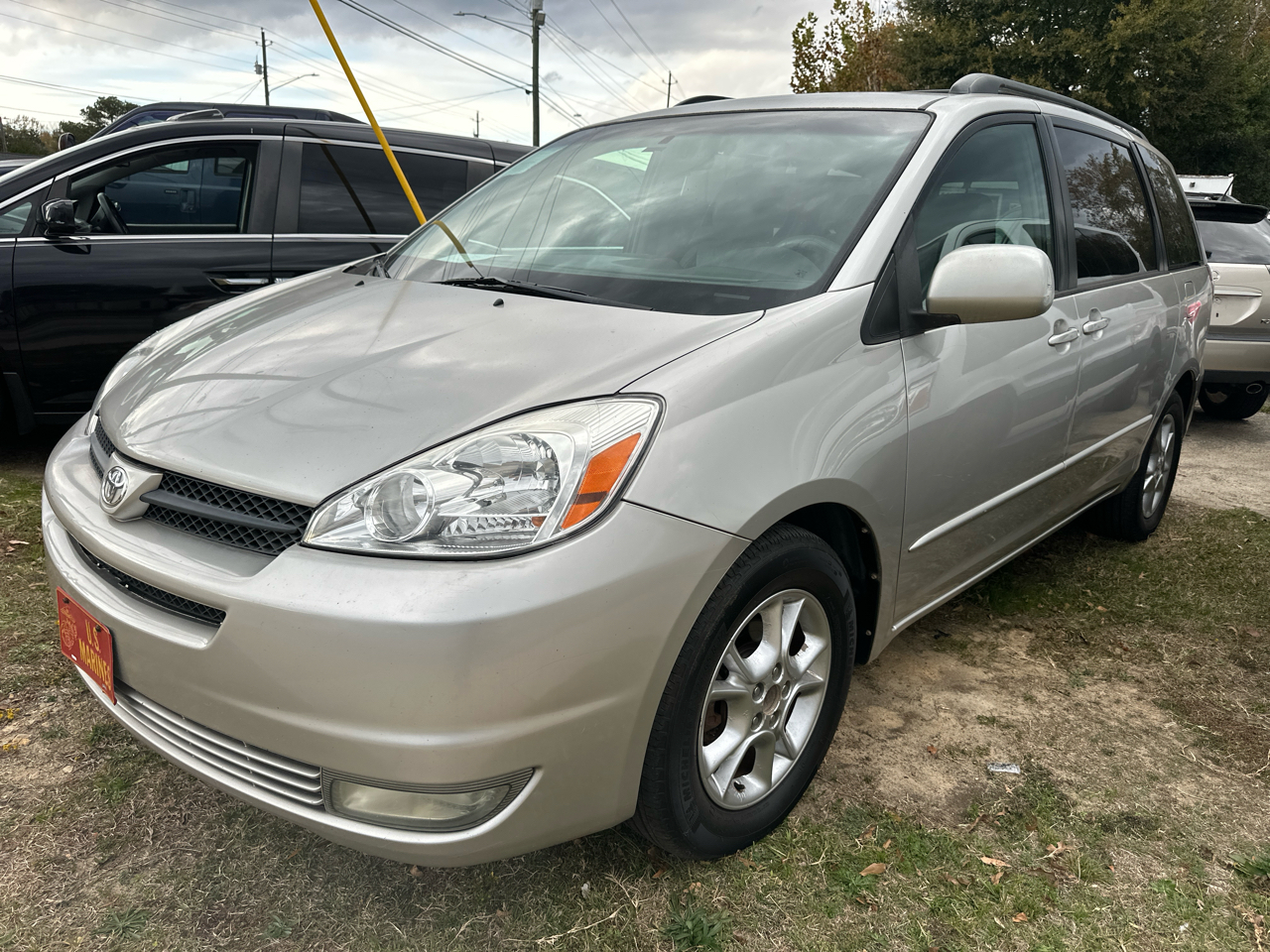 2004 Toyota Sienna XLE