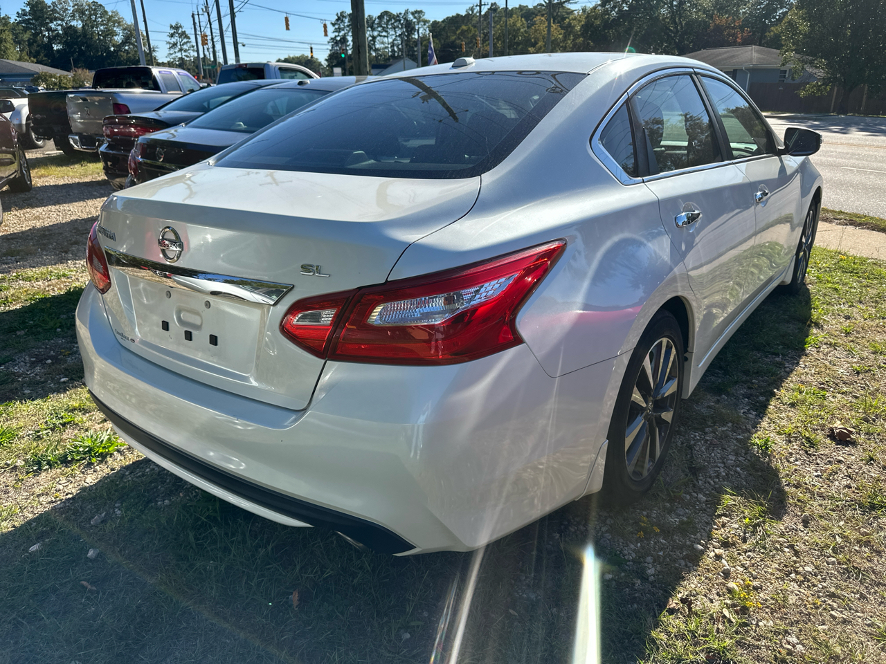 Nissan Altima 2.5 SR 2016 Nissan Altima 2.5 SR 2016