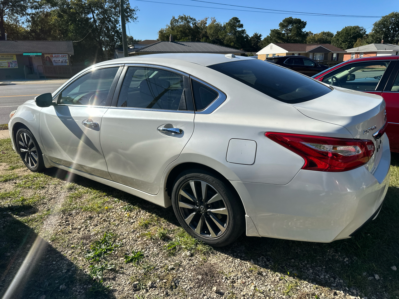 Nissan Altima 2.5 SR 2016 Nissan Altima 2.5 SR 2016