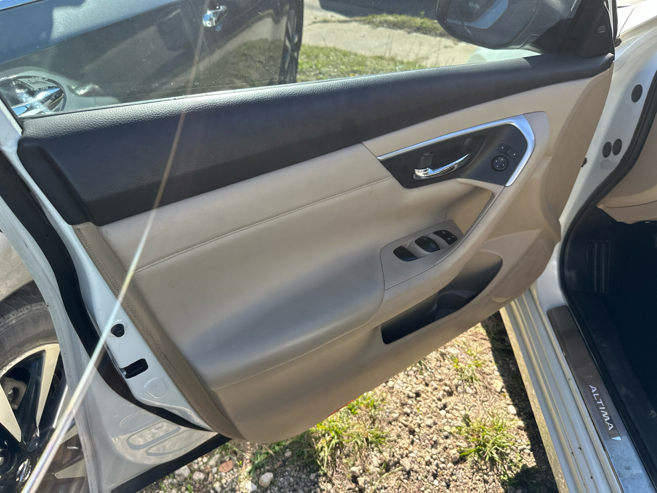 Nissan Altima 2.5 SR 2016 Nissan Altima 2.5 SR 2016