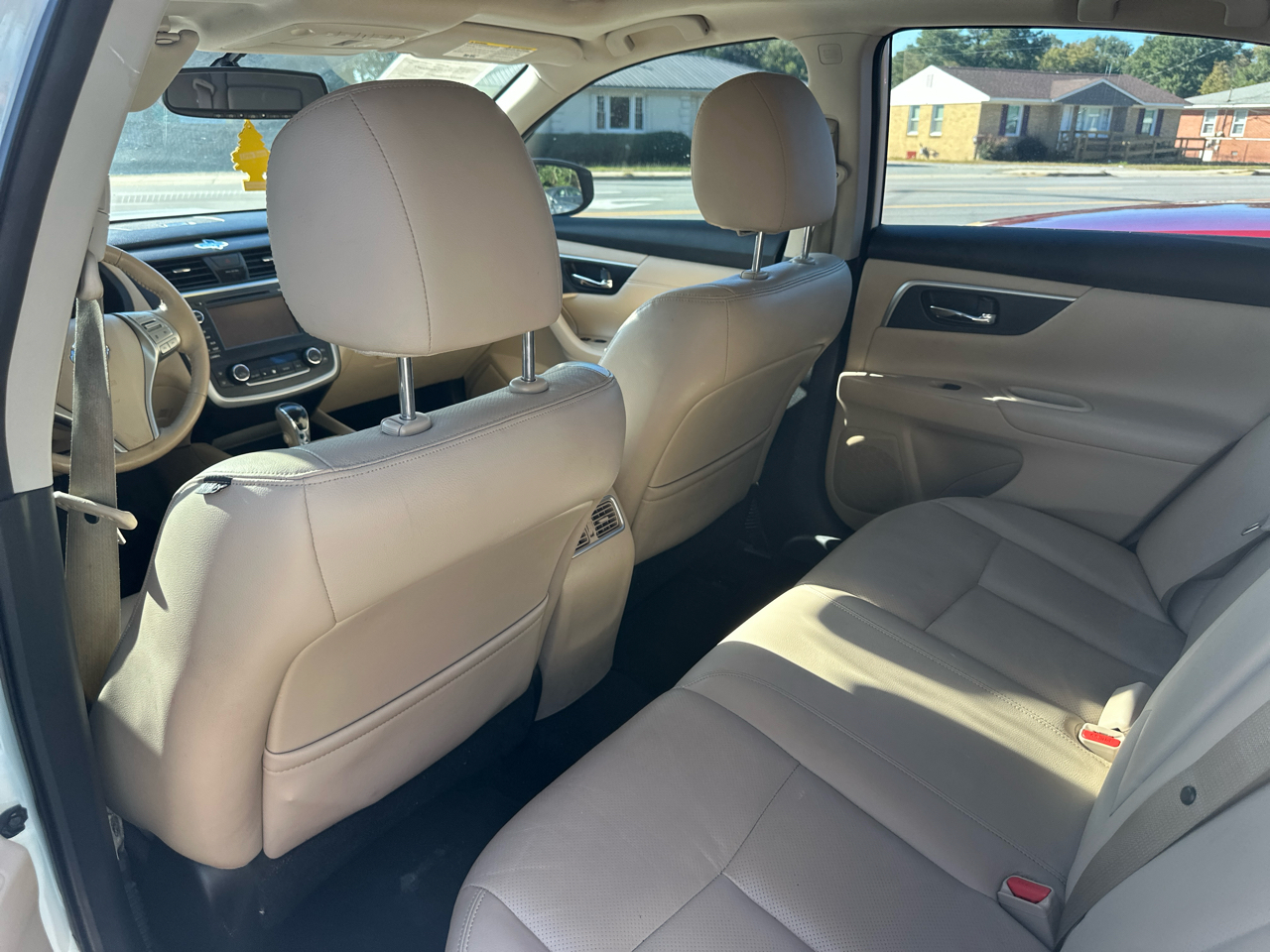 Nissan Altima 2.5 SR 2016 Nissan Altima 2.5 SR 2016