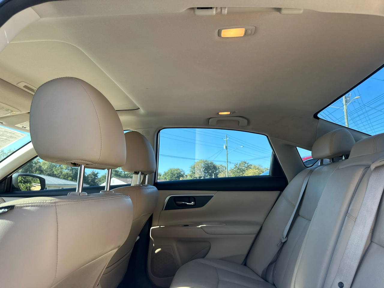 Nissan Altima 2.5 SR 2016 Nissan Altima 2.5 SR 2016