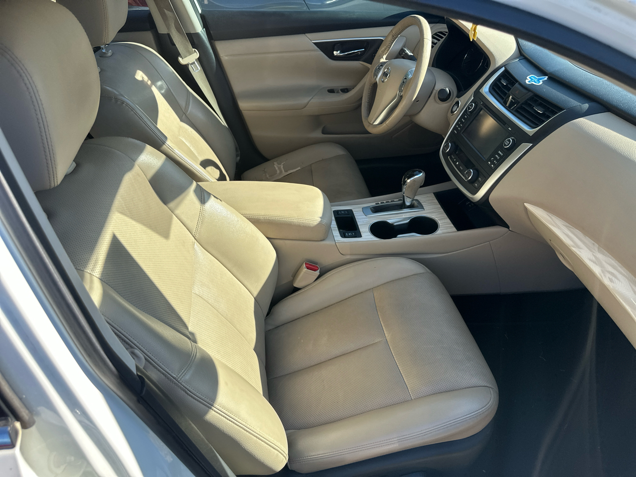 Nissan Altima 2.5 SR 2016 Nissan Altima 2.5 SR 2016