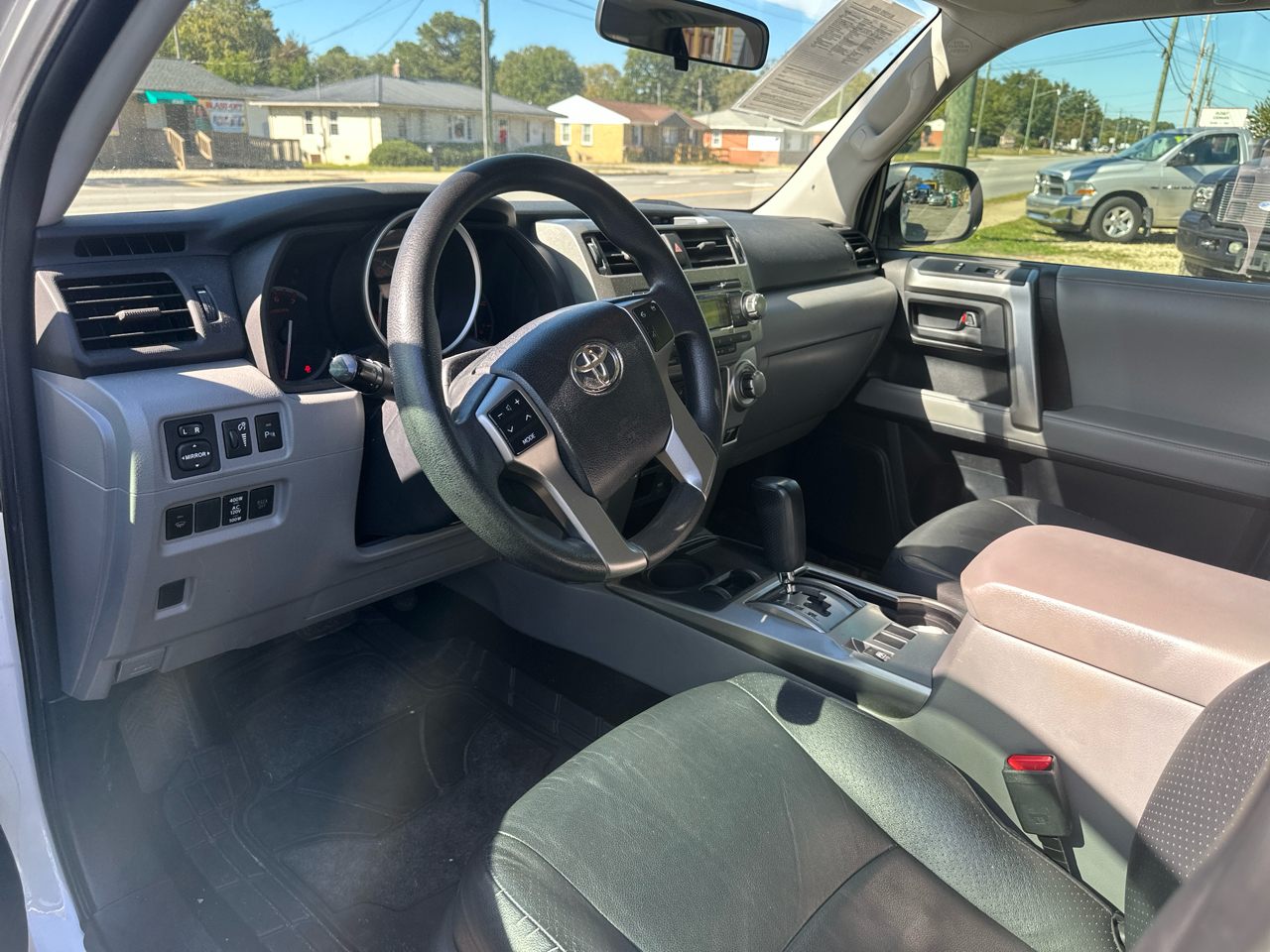 Toyota 4Runner SR5 2WD 2011 Toyota 4Runner SR5 2WD 2011