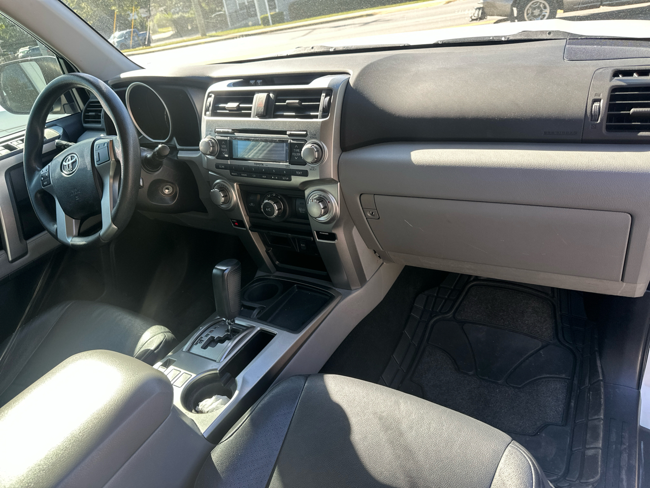 Toyota 4Runner SR5 2WD 2011 Toyota 4Runner SR5 2WD 2011