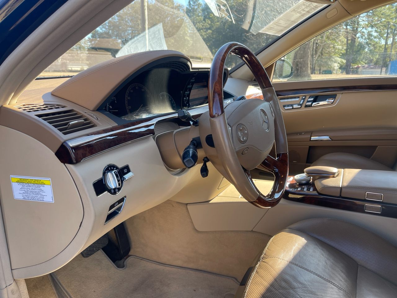 Mercedes-Benz S-Class S550 2007