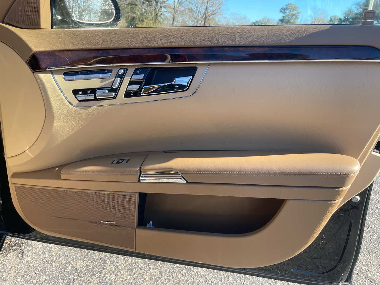 Mercedes-Benz S-Class S550 2007