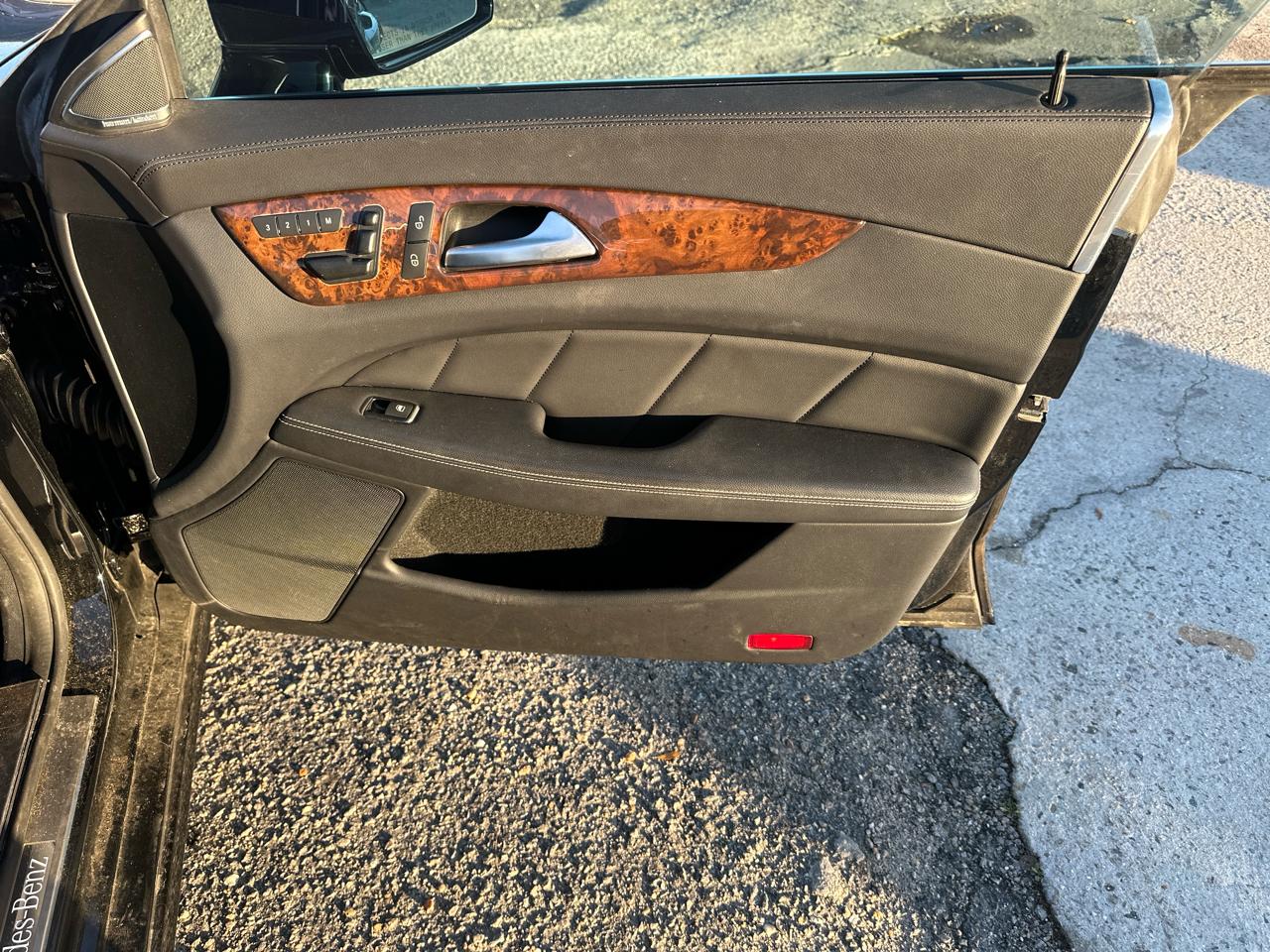 Mercedes-Benz CLS-Class CLS550 4MATIC 2014