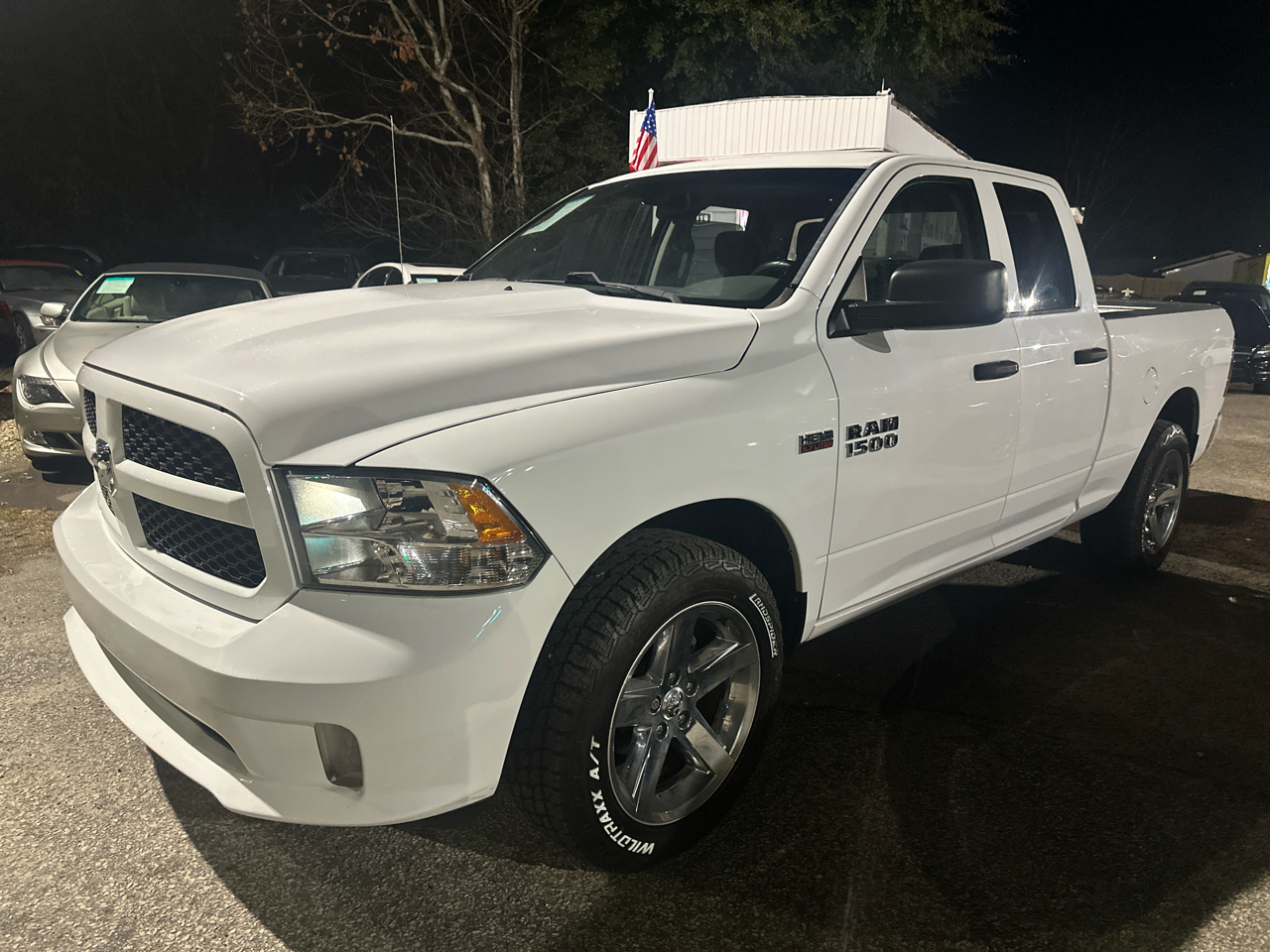 RAM 1500 Tradesman Quad Cab 2WD 2016