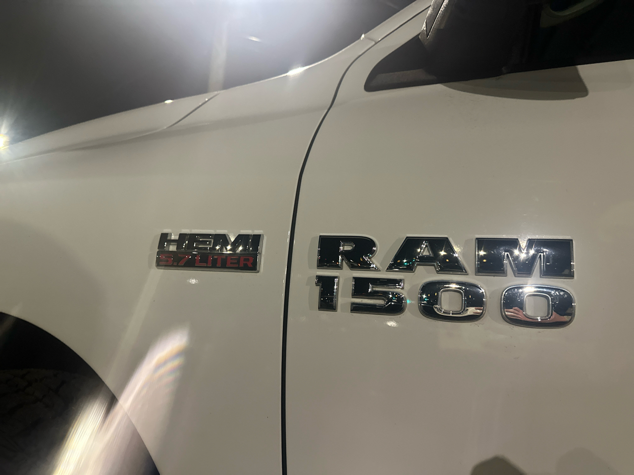 RAM 1500 Tradesman Quad Cab 2WD 2016