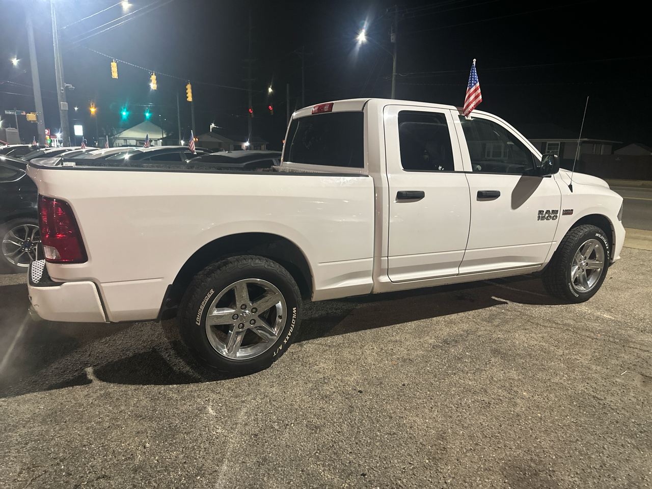 RAM 1500 Tradesman Quad Cab 2WD 2016