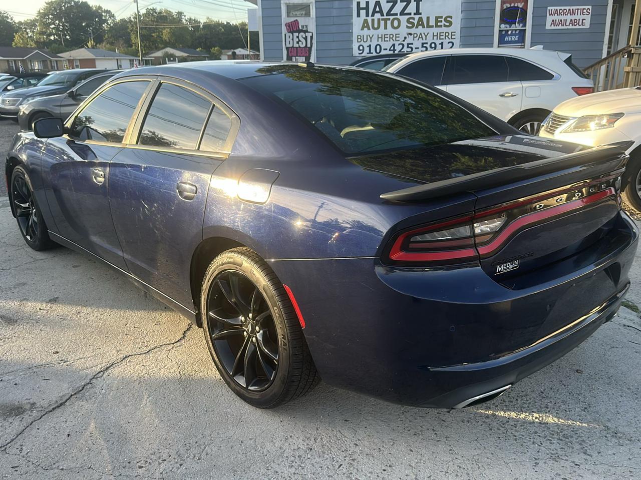 Dodge Charger SE 2017