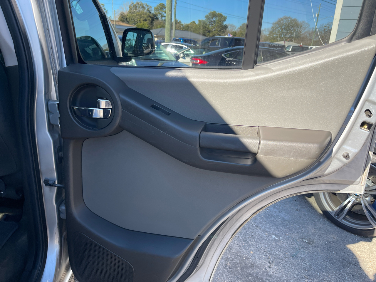 Nissan Xterra X 4WD 2013