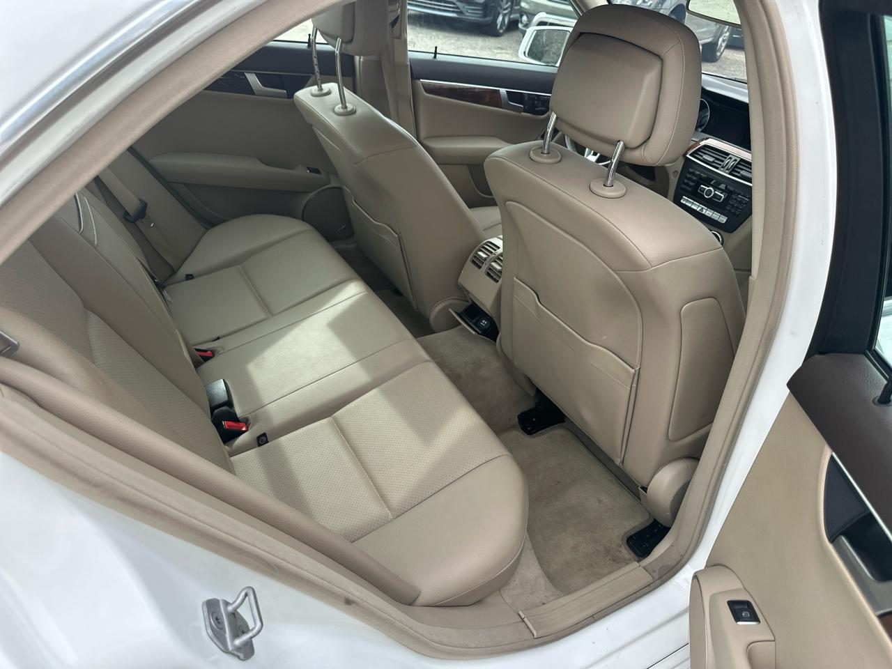 Mercedes-Benz C-Class C300 4MATIC Sport 2014