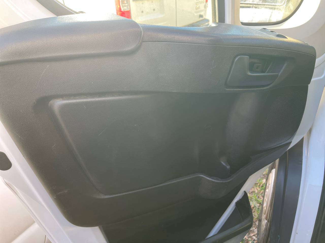 RAM Promaster 1500 Low Roof Tradesman 136-in. WB 2018