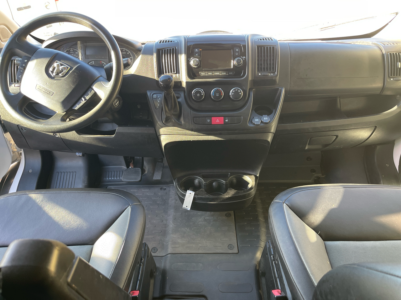 RAM Promaster 1500 Low Roof Tradesman 136-in. WB 2018