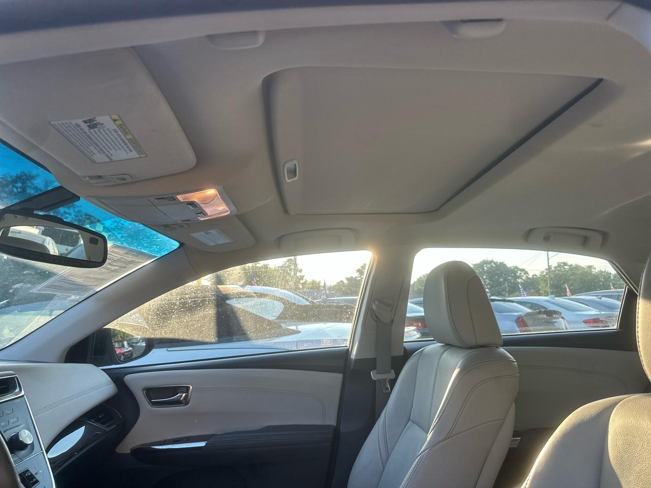 Toyota Avalon XLE 2013