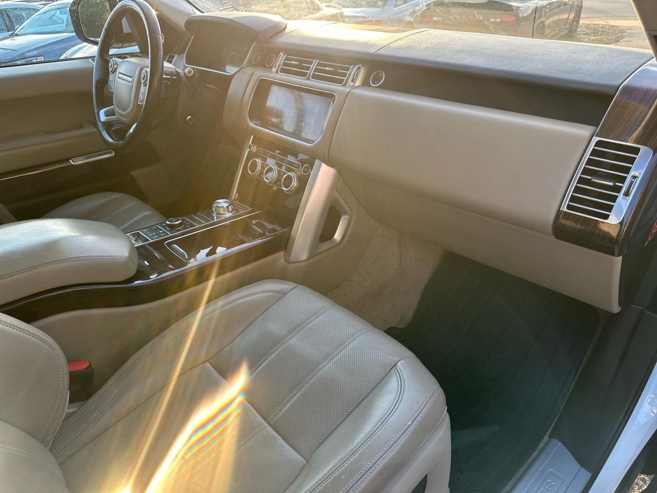 Land Rover Range Rover Supercharged 2017