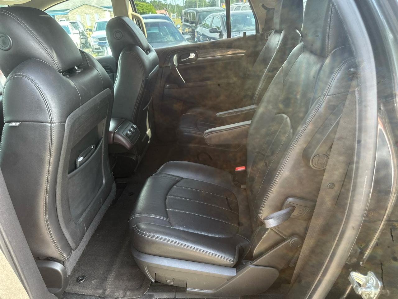 Buick Enclave Leather FWD 2016