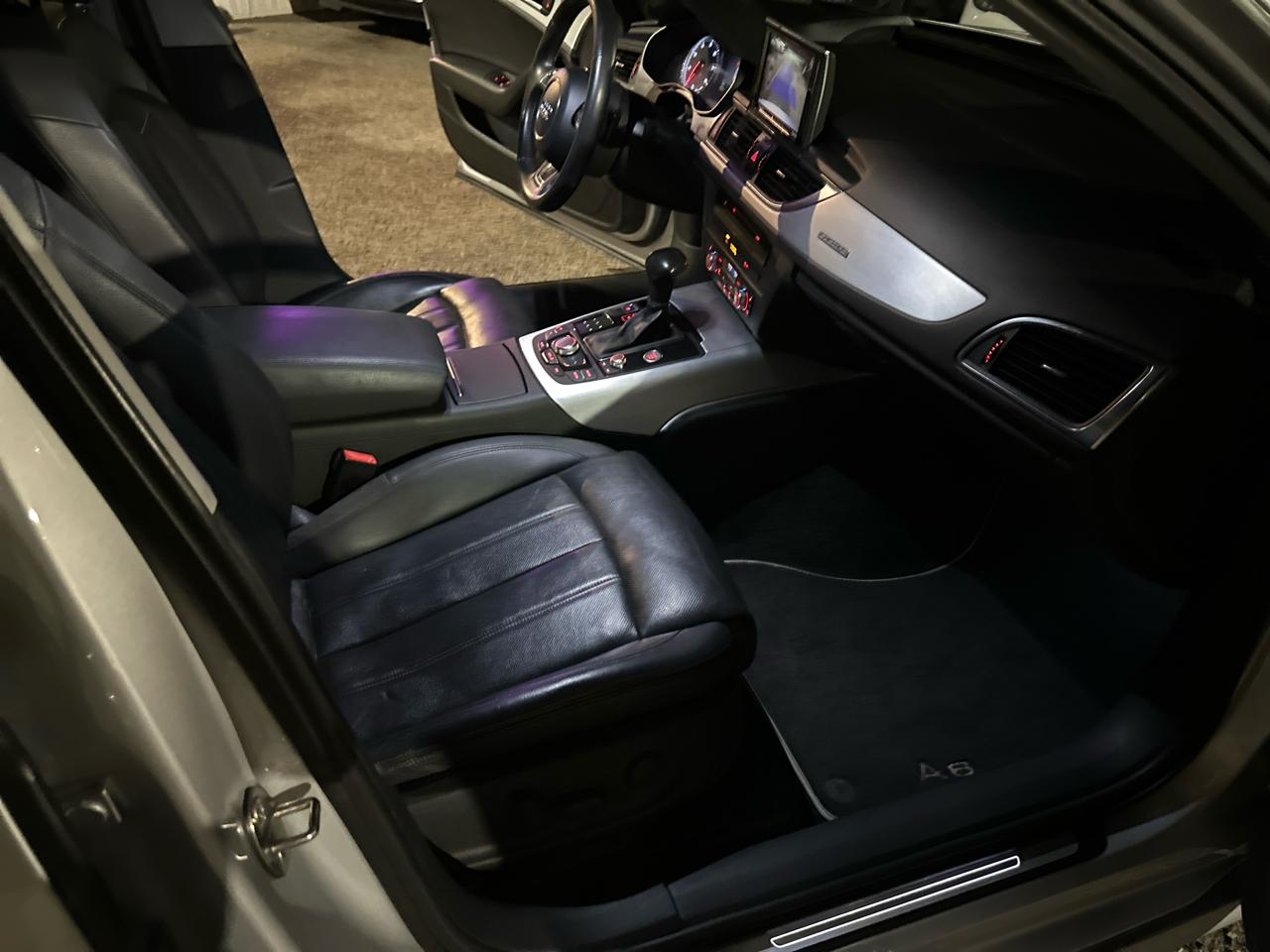 Audi A6 3.0T quattro Tiptronic 2012